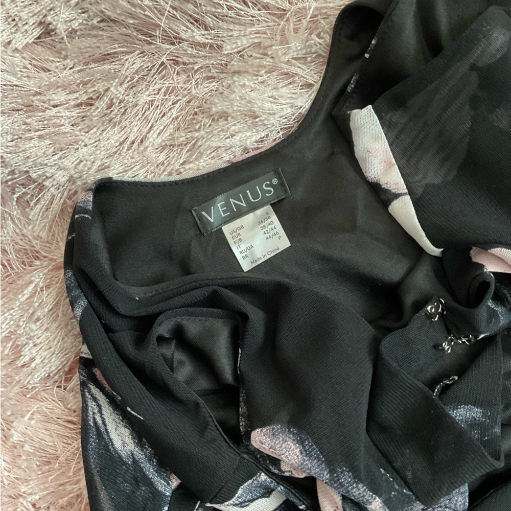 🖤💗NWOT Venus MIDI Dress - Picture 10 of 13